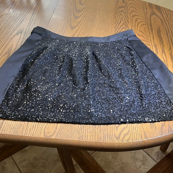 Party skirt - Picture 1 of 10